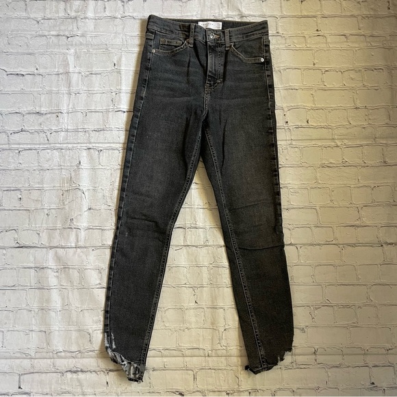 Topshop Grey Jamie Distressed Hem Cropped Ankle Skinny Jeans - Picture 2 of 4
